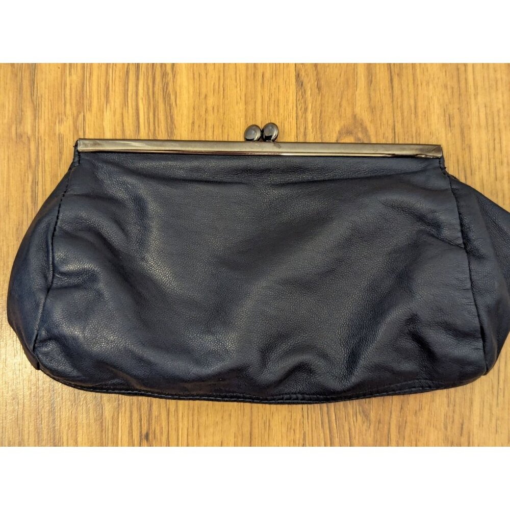 Vintage Macasa Lamb Leather Clutch Purse With Silver Kisslock Closure & Acetate